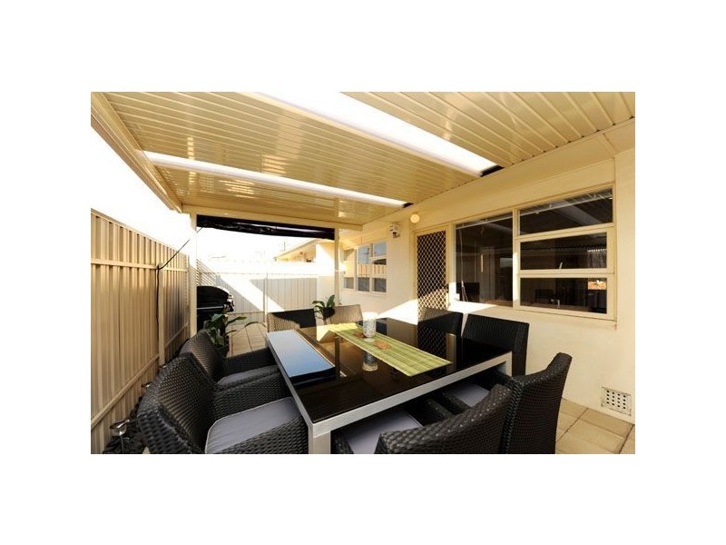 2/372 Tapleys Hill Road, Seaton SA 5023