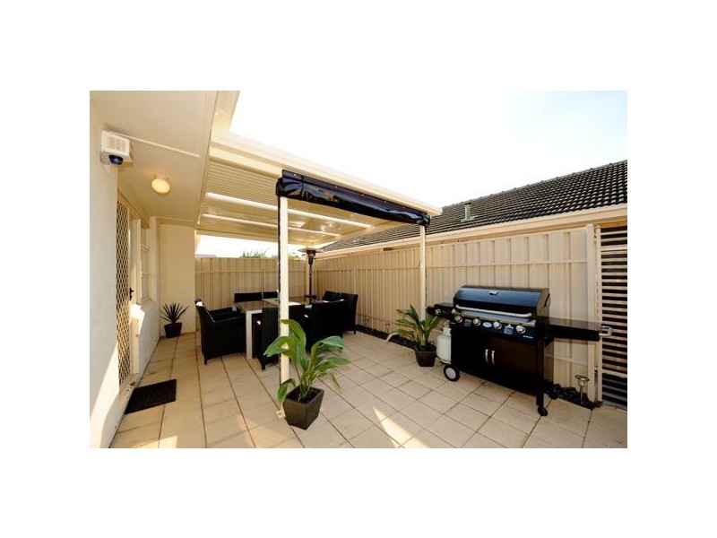 2/372 Tapleys Hill Road, Seaton SA 5023