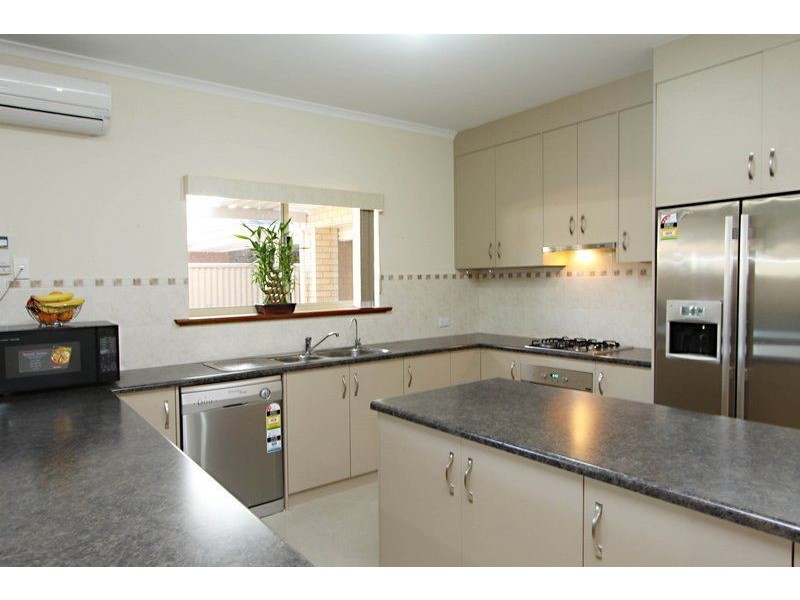 24 Murchison Street, Mansfield Park SA 5012