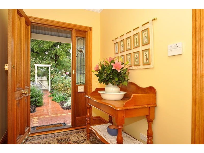 10A Kerta Weeta Avenue, Black Forest SA 5035