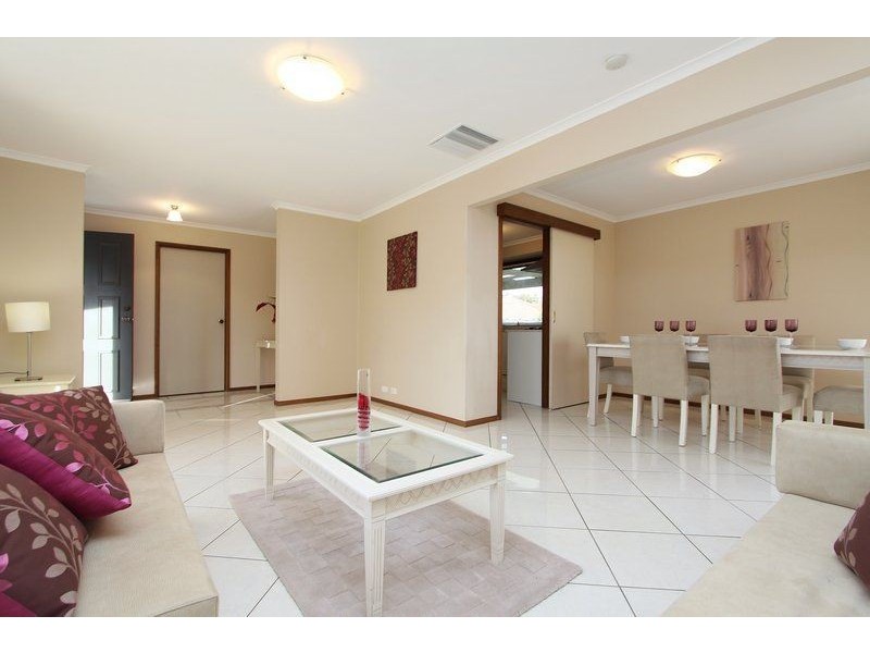 1 Eva Street, Aberfoyle Park SA 5159