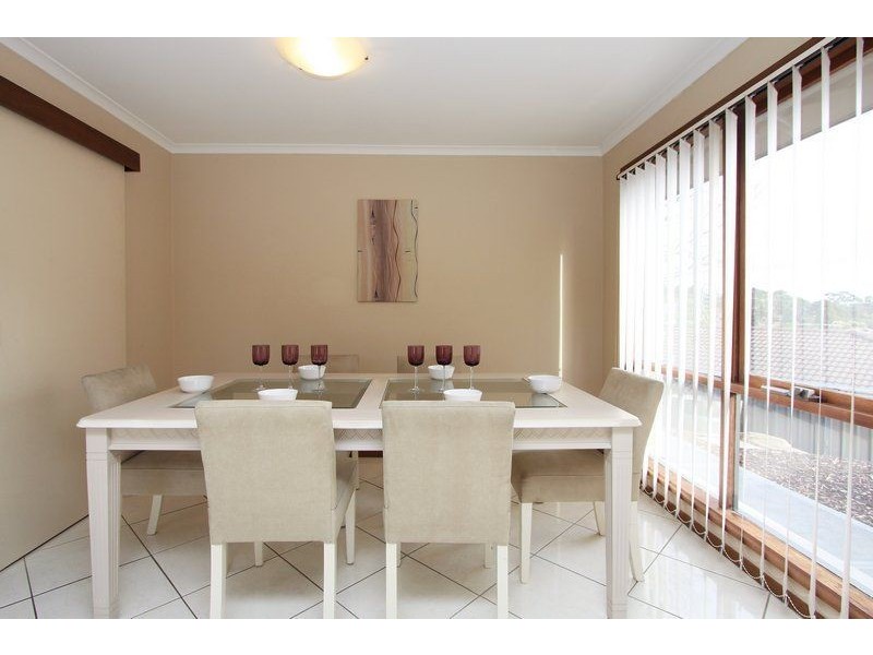 1 Eva Street, Aberfoyle Park SA 5159