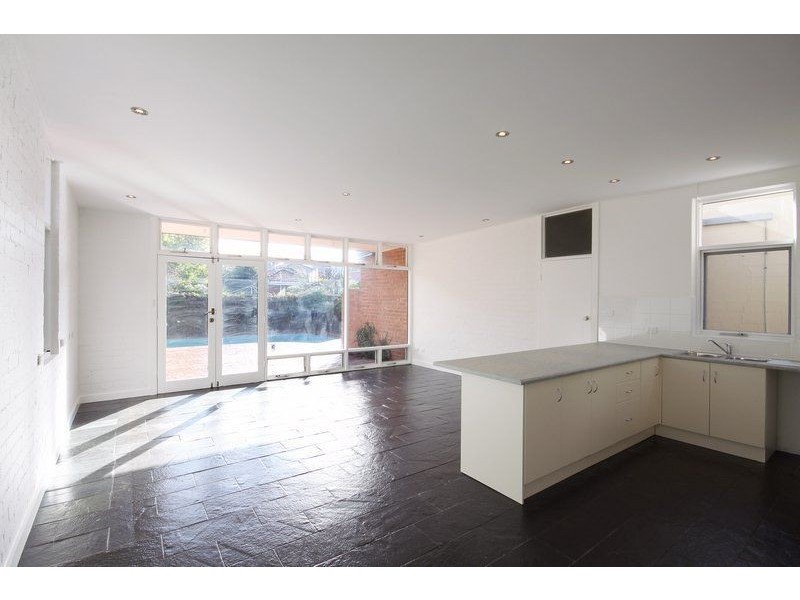 32 Young Street, Parkside SA 5063