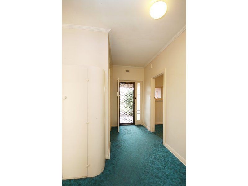 6 Narkunda Street, Glandore SA 5037