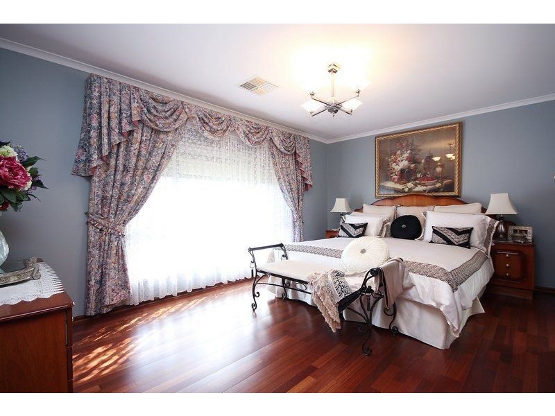 83 Fiveash Drive, Pasadena SA 5042