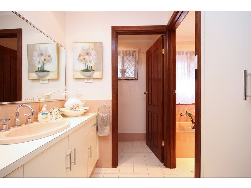 83 Fiveash Drive, Pasadena SA 5042