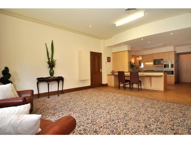 37 View Street, Lower Mitcham SA 5062