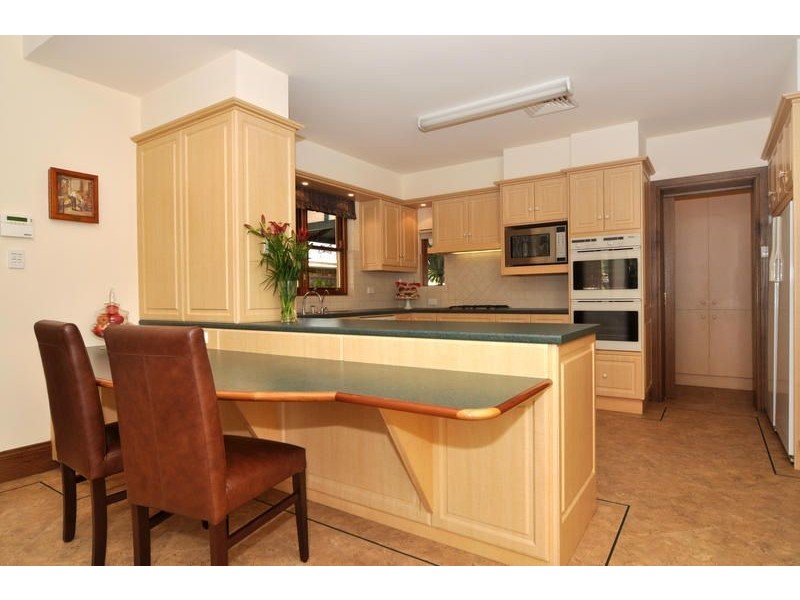 37 View Street, Lower Mitcham SA 5062