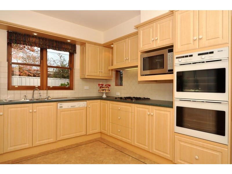 37 View Street, Lower Mitcham SA 5062