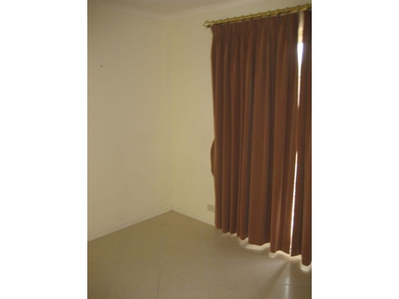 2/20 Second Ave, Ascot Park SA 5043