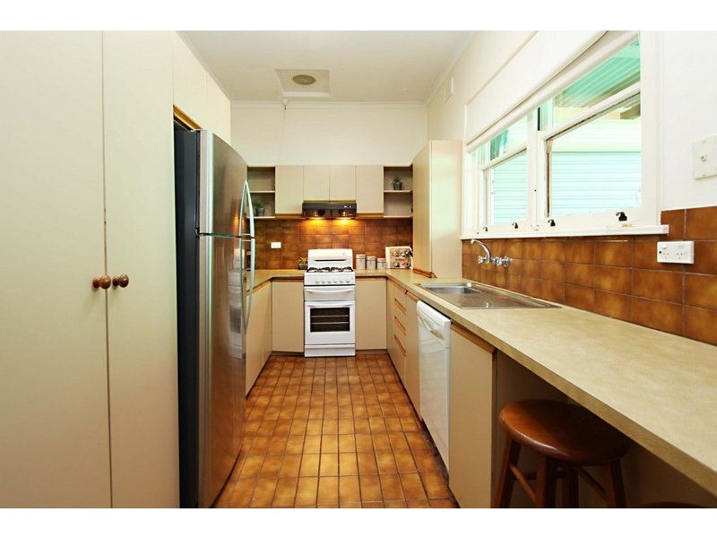 66 Kingston Avenue, Daw Park SA 5041