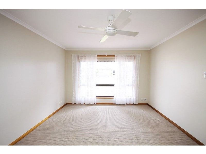 12 Lyndon Road, Paralowie SA 5108