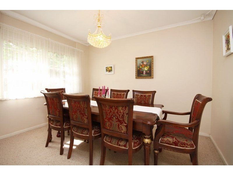 3 Yulinda Terrace, Lower Mitcham SA 5062