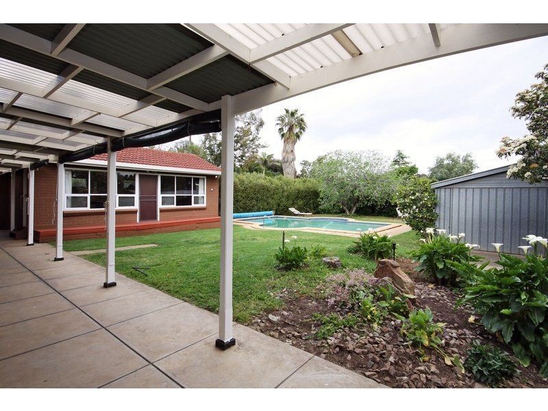3 Yulinda Terrace, Lower Mitcham SA 5062