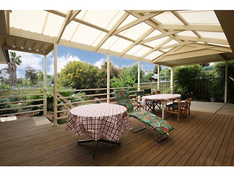 27 Day Drive, Pasadena SA 5042