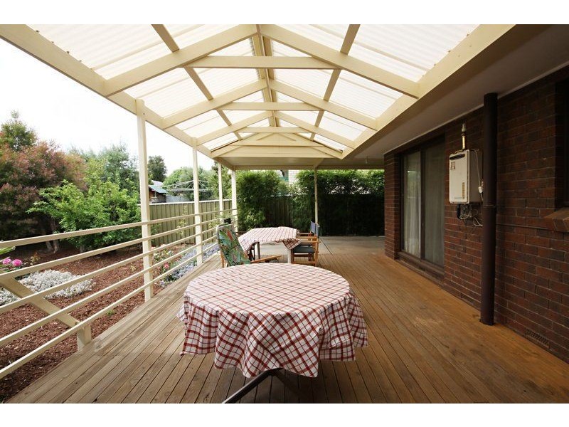 27 Day Drive, Pasadena SA 5042