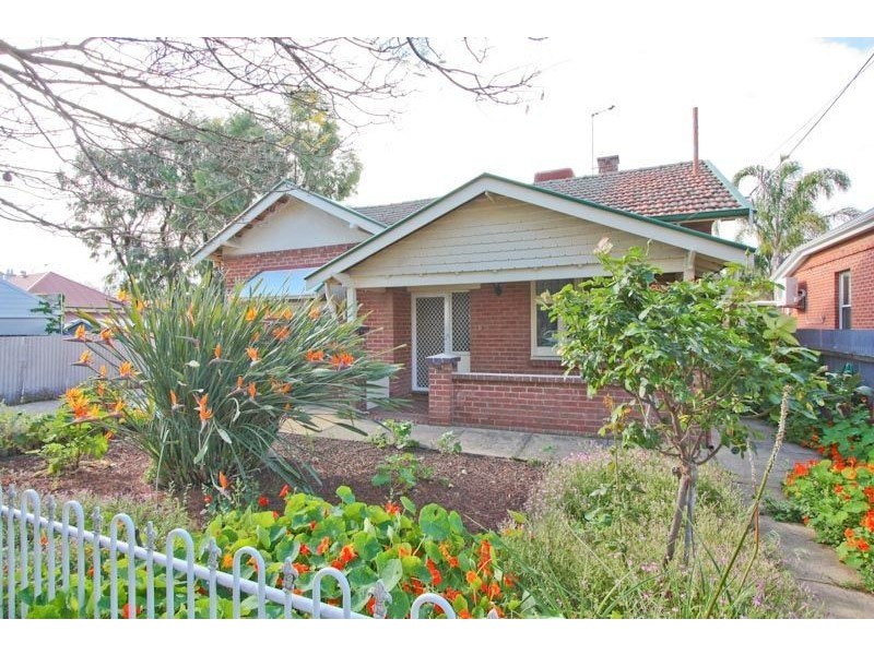 62 Addison Road, Black Forest SA 5035