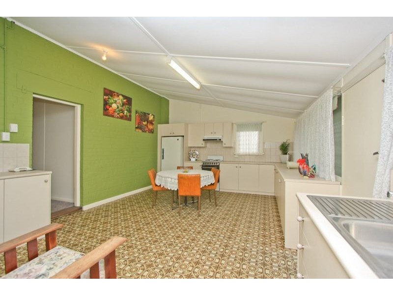 62 Addison Road, Black Forest SA 5035
