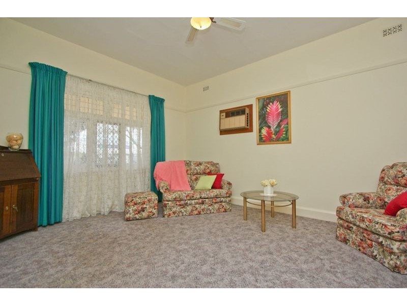 62 Addison Road, Black Forest SA 5035