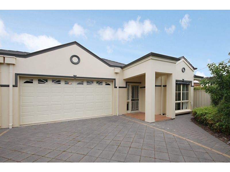 15 Price Avenue, Lower Mitcham SA 5062