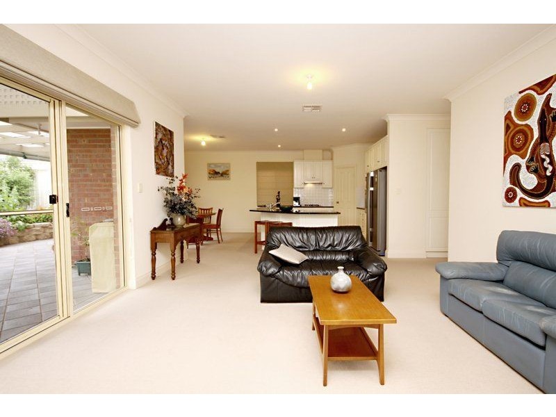 15 Price Avenue, Lower Mitcham SA 5062