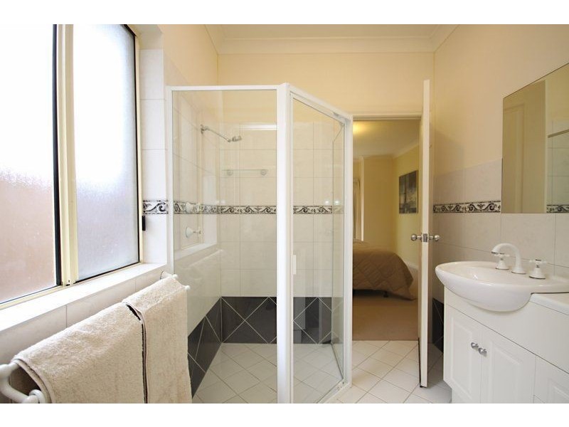 15 Price Avenue, Lower Mitcham SA 5062