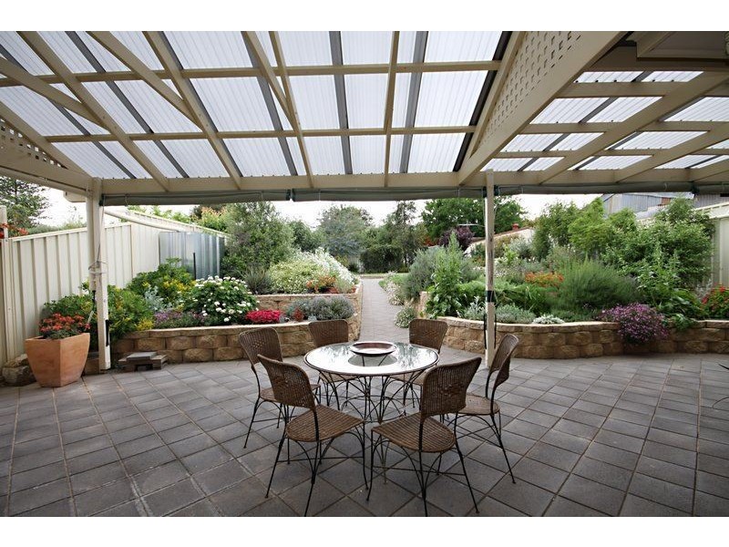 15 Price Avenue, Lower Mitcham SA 5062