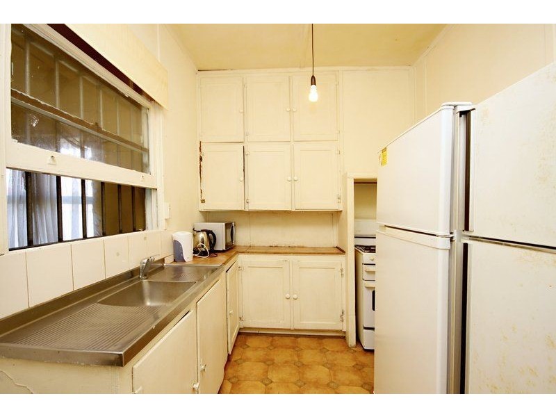 127 Hanson Road, Woodville North SA 5012