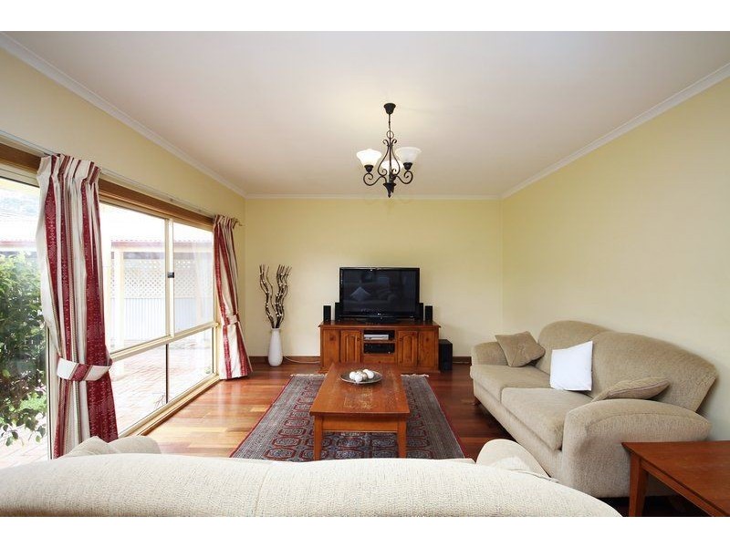 80 Avenue Road, Clarence Gardens SA 5039