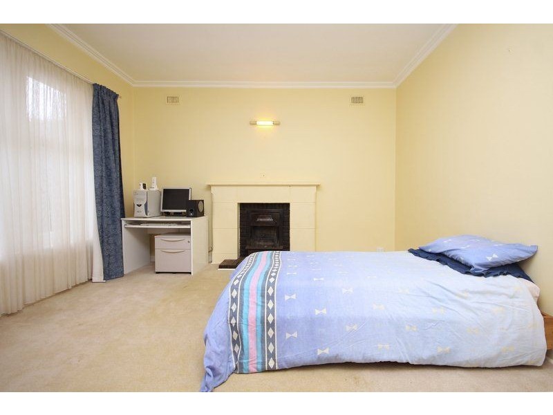 80 Avenue Road, Clarence Gardens SA 5039