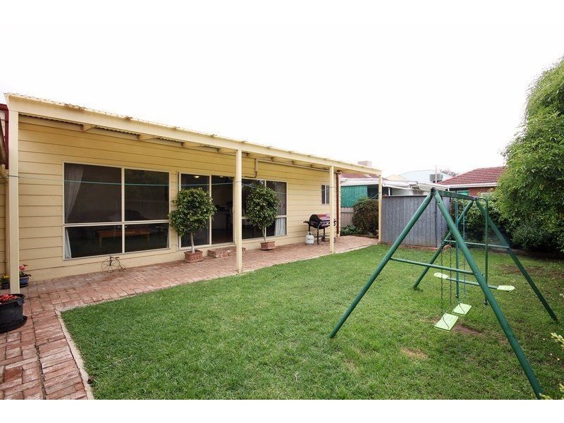 80 Avenue Road, Clarence Gardens SA 5039