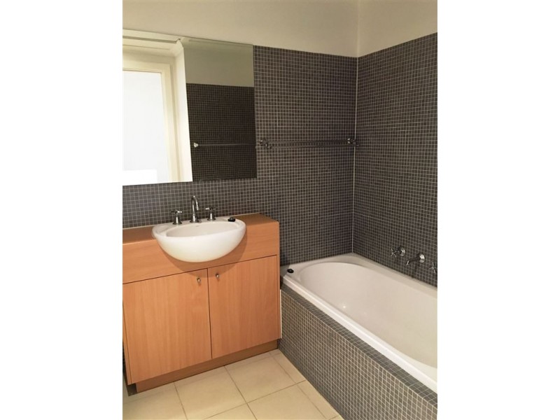 33 Howard Florey Street, Adelaide SA 5000