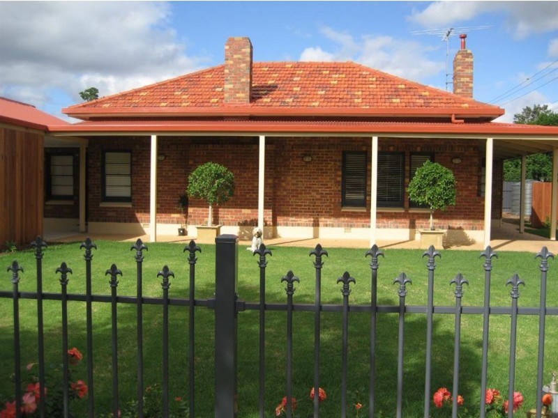24 King Edward Avenue, Hawthorn SA 5062