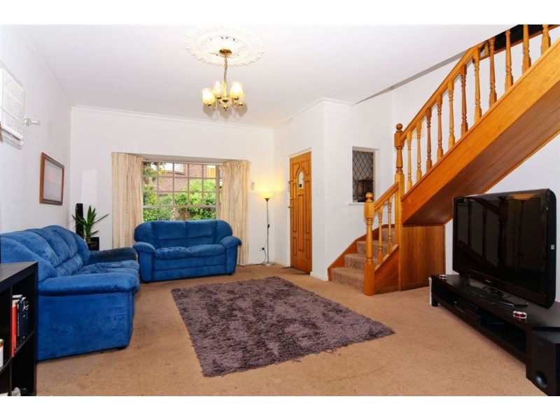 2/6 Brenchley Grove, Kingswood SA 5062