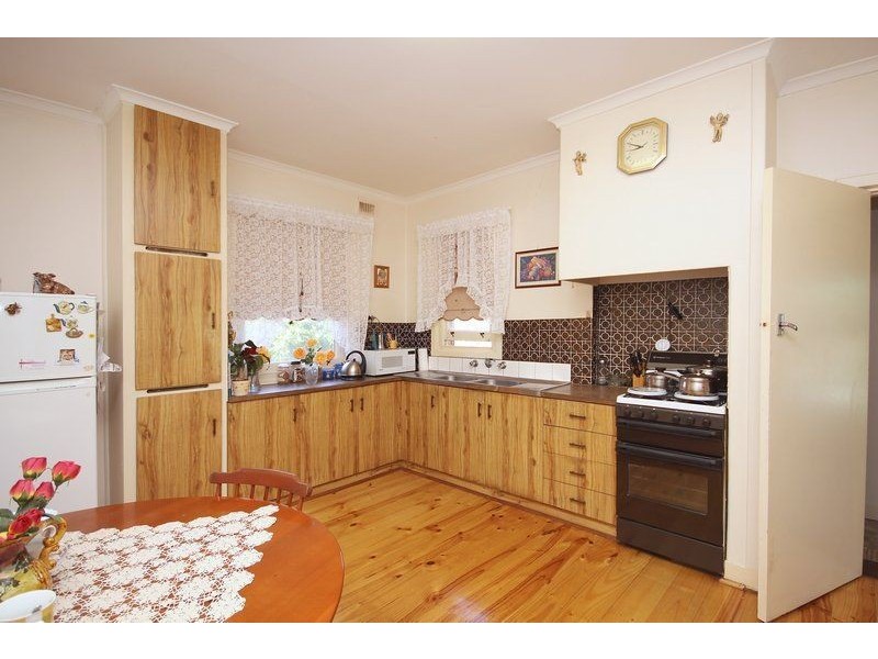 8 Romsey Grove, Melrose Park SA 5039