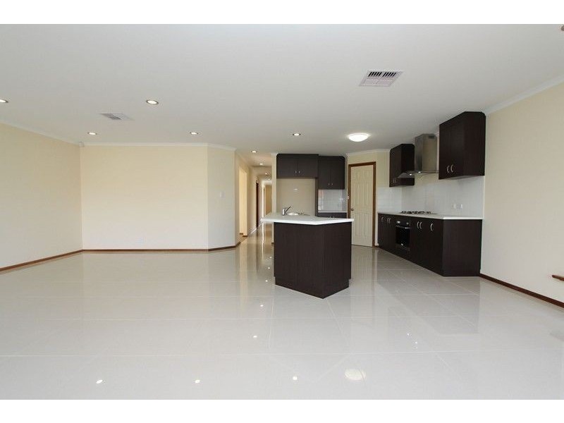 85 Gladstone Road, Mansfield Park SA 5012