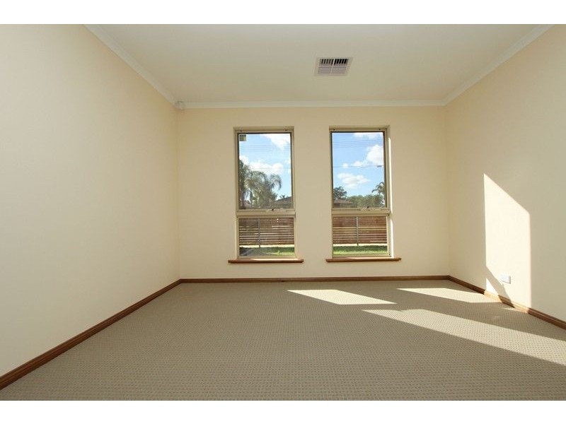 85 Gladstone Road, Mansfield Park SA 5012