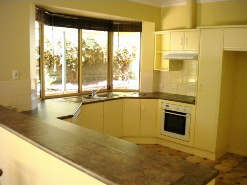 12 Lyall Avenue, Panorama SA 5041