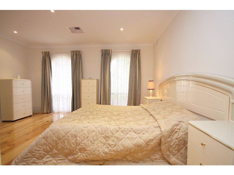 27 Day Drive, Pasadena SA 5042