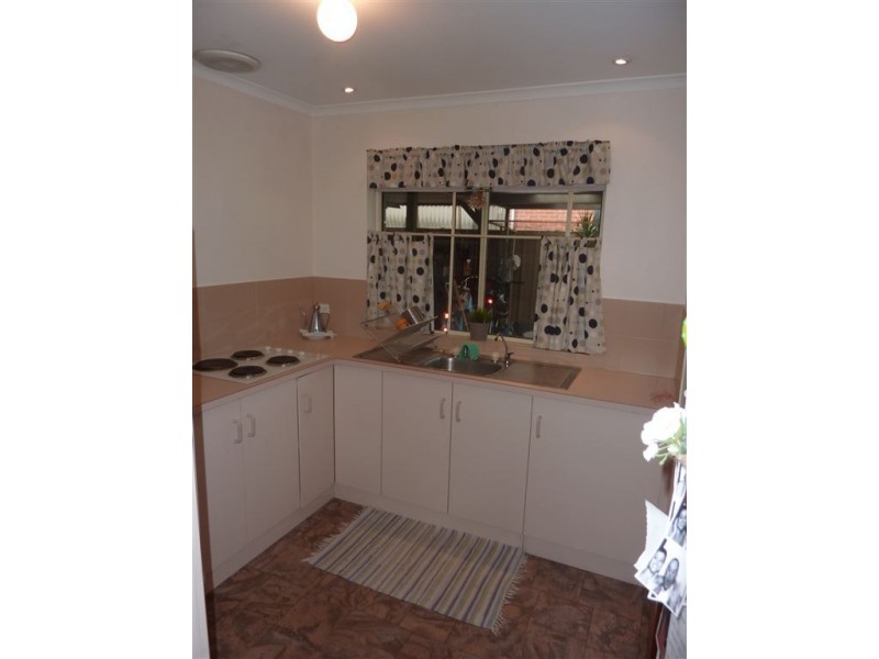 2/49 Fifth Avenue, Ascot Park SA 5043