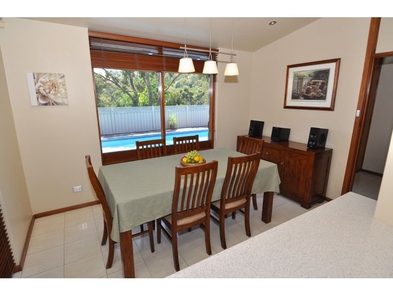 10 Hillsdale Avenue, Coromandel Valley SA 5051