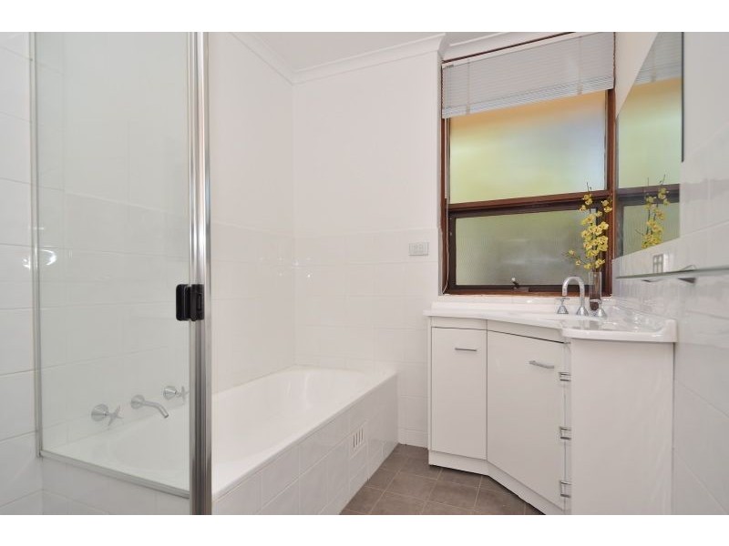 10 Hillsdale Avenue, Coromandel Valley SA 5051