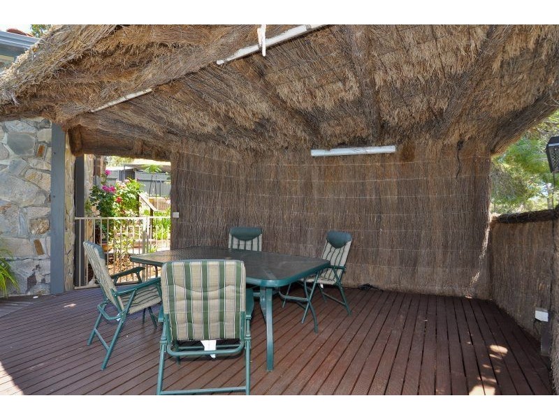 10 Hillsdale Avenue, Coromandel Valley SA 5051