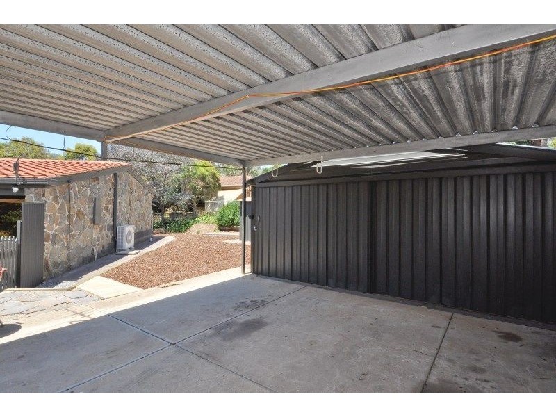 10 Hillsdale Avenue, Coromandel Valley SA 5051