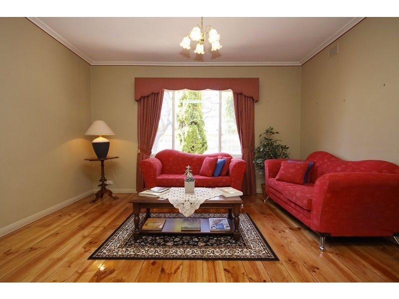 7 Chamberlain Avenue, Clarence Gardens SA 5039