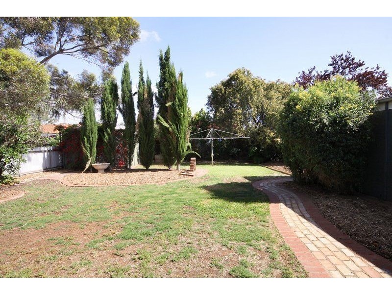 7 Chamberlain Avenue, Clarence Gardens SA 5039