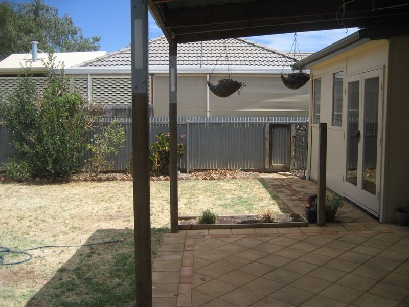 79 Kingston Avenue, Daw Park SA 5041