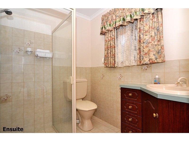 21 Helen Avenue, Aldinga Beach SA 5173