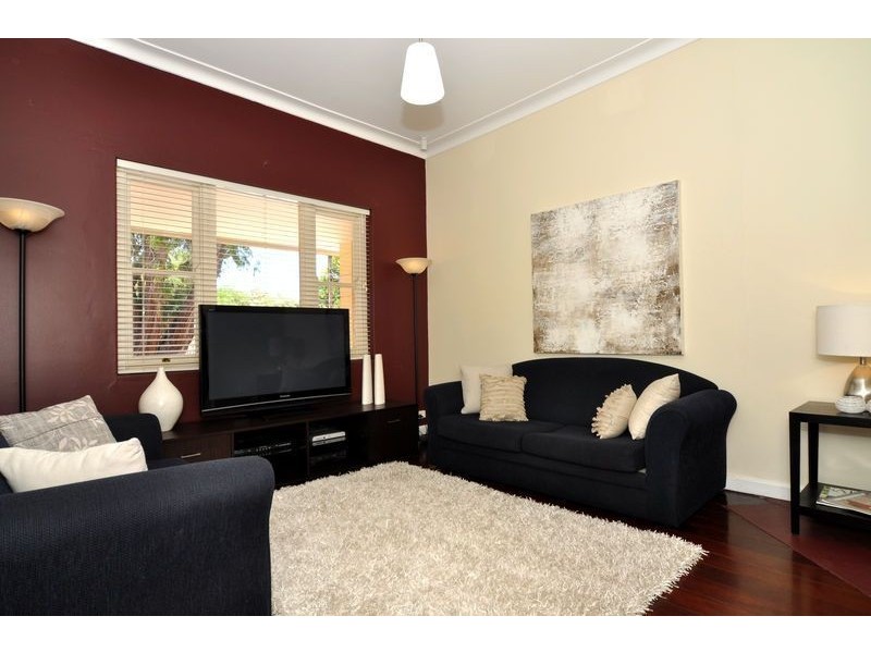 36 Forest Avenue, Black Forest SA 5035