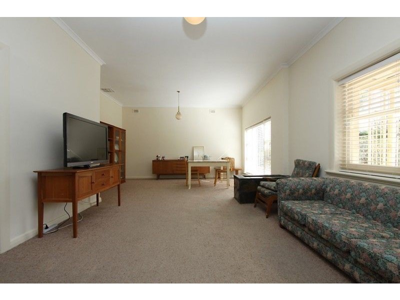 2 Piccadilly Circus, Colonel Light Gardens SA 5041